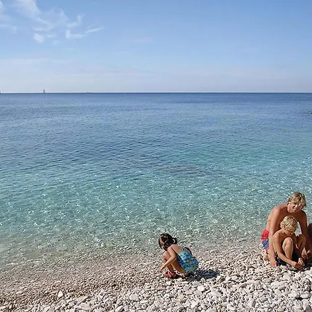 Awesome Apartment In Pula With House Sea View Appartement *
