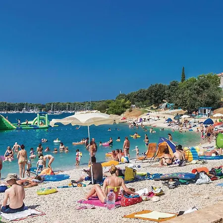 Awesome Apartment In Pula With House Sea View